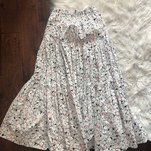 nwt zara white floral midi skirt small/medium